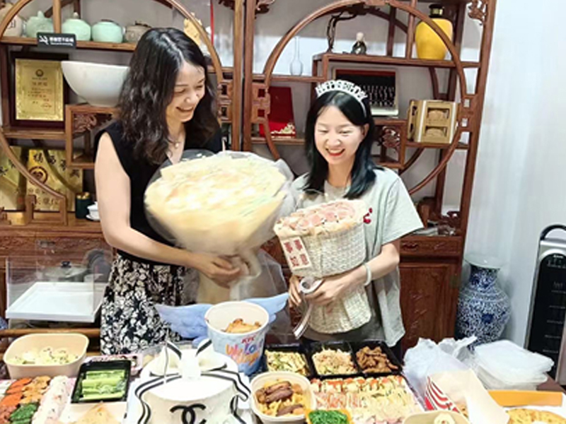 成人免费大片视频